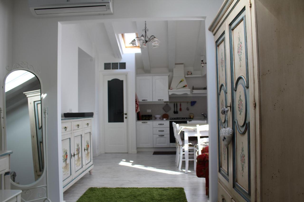 Tana Bianca Apartamento Trieste Exterior foto