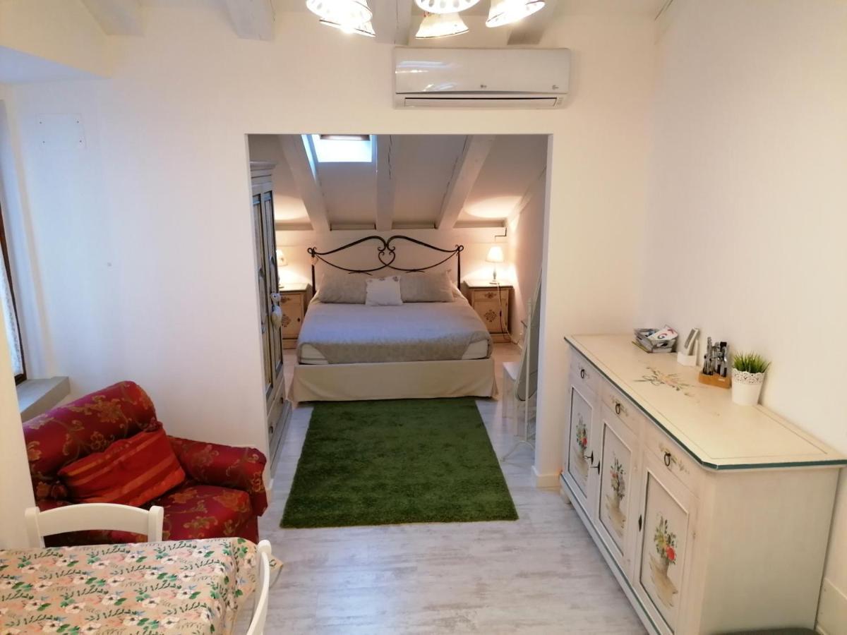 Tana Bianca Apartamento Trieste Exterior foto